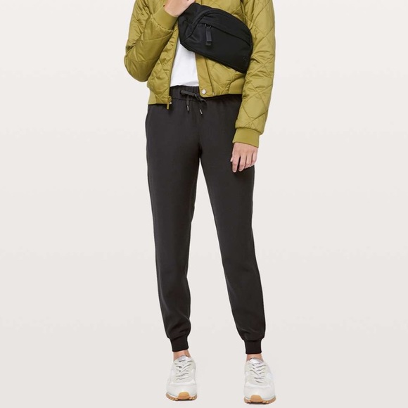 lululemon athletica Pants - Lululemon On The Fly Jogger
Black